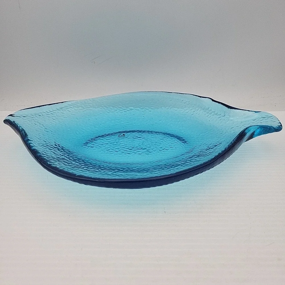 Fish‎ Shape Clear Glass Serving Dish Aqua Turquoise Blue Fish Plate 10.5